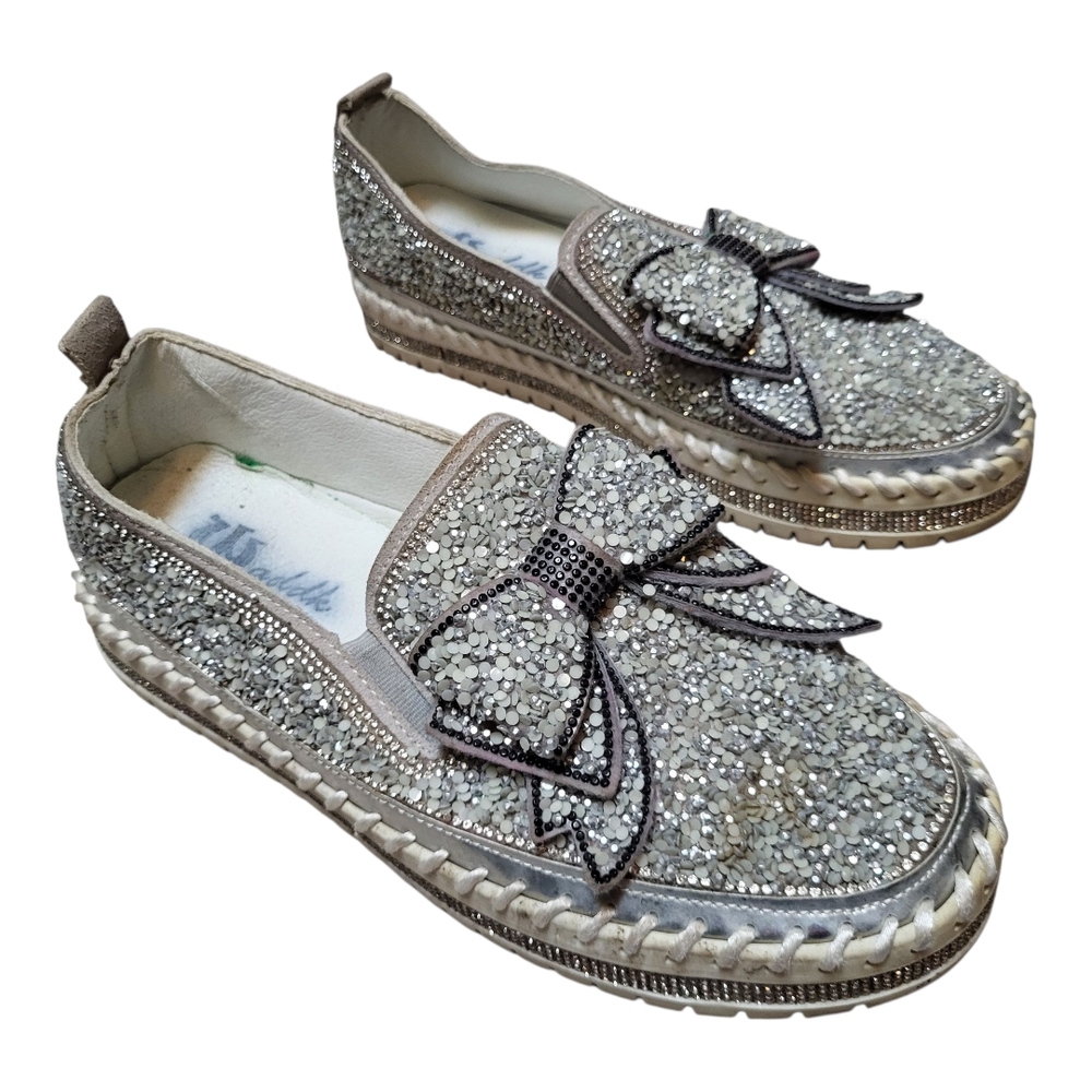 Waddle Sparkling Women's Loafers with Bow Accent - Size 9.5 (260)